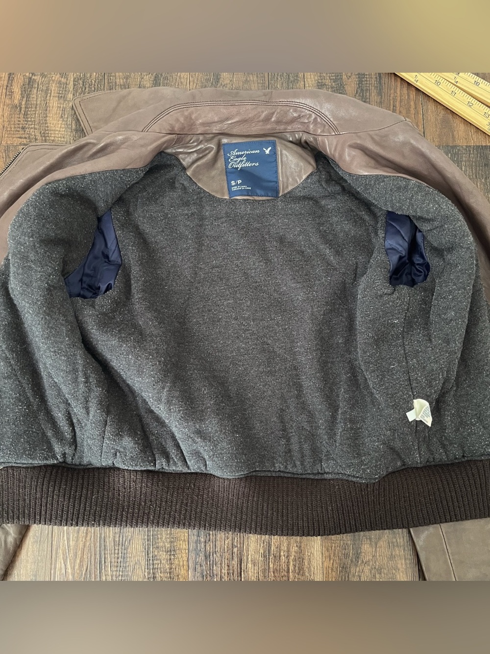 American Eagle Genuine Leather Bomber Jacket Elbow Patches Military Size Small - Picture 12 of 16